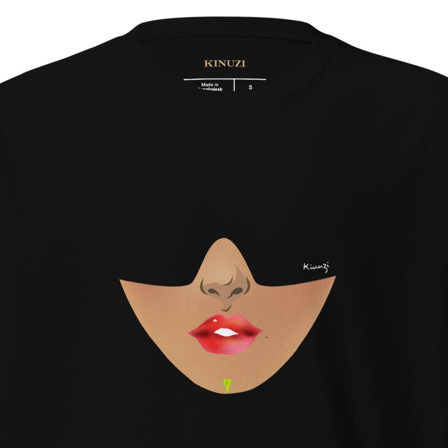 Carnelian lipstick tee